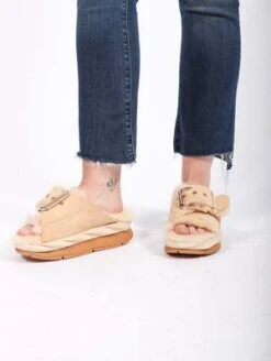 4CCCCEESMellow Laze - Sand -AGOLDE Shop 4CCCCEES Mellow Laze Sand 20230823171916