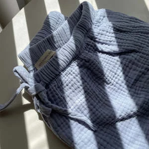 APRIL MEETS OCTOBERAugust Shorts - Pale Blue 8 APRIL MEETS OCTOBERAugust Shorts - Pale Blue - Image 6