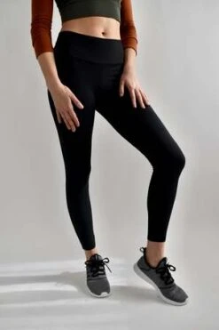 Altar HouselineBasics Leggings - Black 11 Altar HouselineBasics Leggings - Black -AGOLDE Shop Altar Houseline Basics Leggings 20220323221907 2