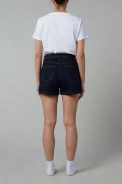 Still Here New YorkAmes Shorts - Indigo -AGOLDE Shop Ames in Indigo Indigo 20230502173237 2