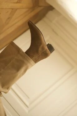 Anne ThomasMichle Boots - Sigaro -AGOLDE Shop Anne Thomas Mich le Boots Sigaro 20210929165113