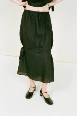 BaserangeLeo Skirt - Green -AGOLDE Shop Baserange Leo Skirt Green 20230918165618