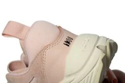 BrandblackAura 130 Sneakers - Light Pink 10 BrandblackAura 130 Sneakers - Light Pink -AGOLDE Shop Brandblack Women s Aura 130 Light Pink 20210129072033 1
