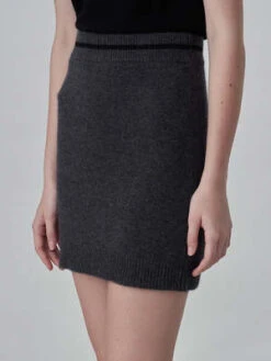 PureCashmere NYCCashmere Mini Skirt - Graphite -AGOLDE Shop Cashmere Mini Skirt Graphite 20230925213015 2