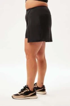Girlfriend CollectiveCass Split Skort - Black -AGOLDE Shop Cass Black Split Skort 20230726023711