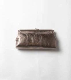 Il BisonteClassic Clutch - Bronze