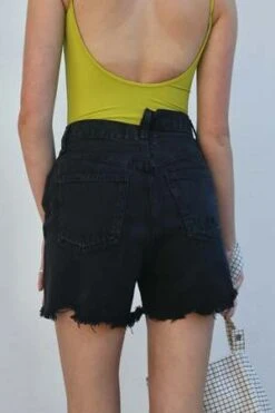 AGOLDECriss Cross Short - Hitchhike -AGOLDE Shop Criss Cross Short 20220804002251 2