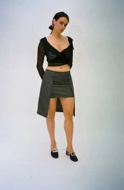 Maryam Nassir ZadehCul De Sac Skirt - Gray 15 Maryam Nassir ZadehCul De Sac Skirt - Gray -AGOLDE Shop Cul De Sac Skirt 20230717035233 1