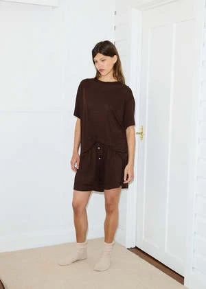 Deiji StudiosThe Soft Short - Chocolate 5 Deiji StudiosThe Soft Short - Chocolate - Image 3