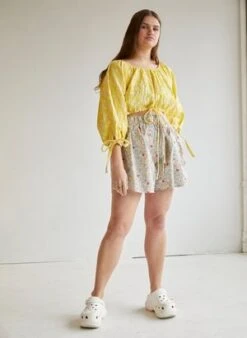 Eliza FaulknerBailey Shorts - White Floral 14 Eliza FaulknerBailey Shorts - White Floral -AGOLDE Shop Eliza Faulkner Bailey Shorts White Floral 20210428200315