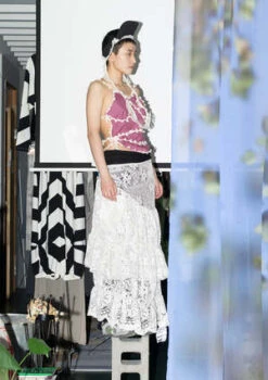 Evade HouseTOP - BURGUNDY 17 Evade HouseTOP - BURGUNDY -AGOLDE Shop Evade House TOP BURGUNDY 20230819021608