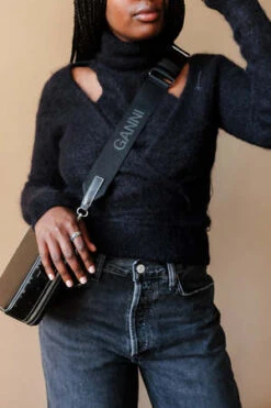 GanniBanner Camera Bag - Black -AGOLDE Shop Ganni Banner Camera Bag Black 20230513021754