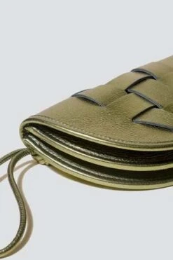 HereuLluna Mini Metallic Clutch - Green 12 HereuLluna Mini Metallic Clutch - Green -AGOLDE Shop Green Lluna Mini Metallic Clutch 20231025004147 1