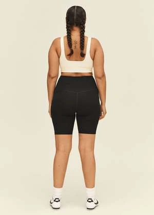 Girlfriend CollectiveHigh-Rise Bike Short - Black 5 Girlfriend CollectiveHigh-Rise Bike Short - Black - Image 3