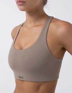 REC GENERATIONHold Racer Crop - Stone -AGOLDE Shop Hold Racer Crop 20220408011413 1