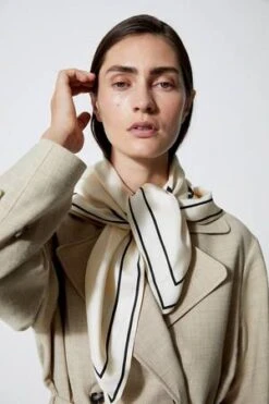 House Of DagmarSilk Scarf - Off White/Print -AGOLDE Shop House of Dagmar Silk Scarf 20220323054216 3