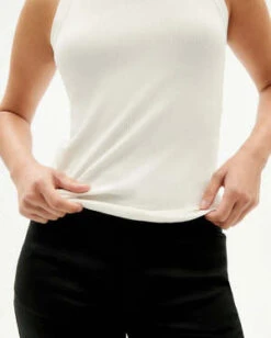 Thinking MUJuliette Tank - White -AGOLDE Shop Juliette Tank in White Thinking Mu 20230707161952 1