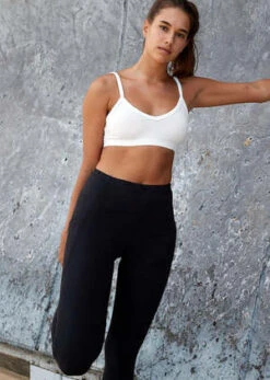 JungmavenOrosi Leggings - Black -AGOLDE Shop Jungmaven Orosi Leggings in Black 20230209040813 1