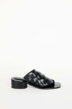 Intentionally BlankKelly City Sandal - Black Sole 14 Intentionally BlankKelly City Sandal - Black Sole -AGOLDE Shop KELLY CITY SANDAL BLACK SOLE 20230718210150 3