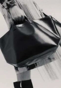 CAHULe Pratique Small Bag - Black