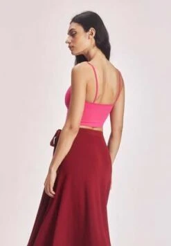 Live The ProcessVega Top - Dragon Fruit -AGOLDE Shop Live the Process Vega Top Dragon fruit 20230918104106 1