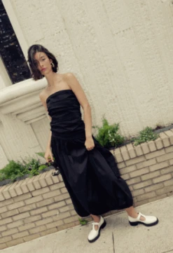 NKCLotus Skirt - Black -AGOLDE Shop Lotus Skirt in Black 20231101103506