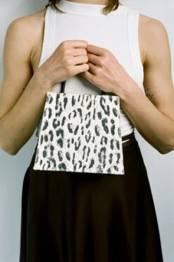 Maryam Nassir ZadehRosalie Purse -AGOLDE Shop MARYAM NASSIR ZADEH Rosalie Purse 20200313210534 2