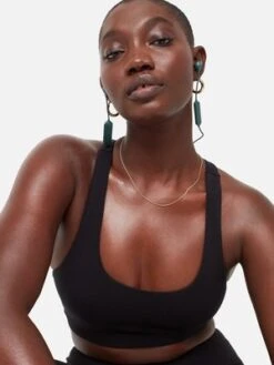 MATE The Labelthe Label Organic Stretch Sports Bra - Black -AGOLDE Shop MATE the Label Organic Stretch Sports Bra in Black 20230219030552 3