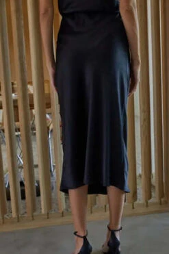 By TogetherManhattan Dream Skirt -AGOLDE Shop Manhattan Dream Skirt 20231001050933 1