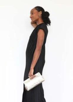 Il BisonteManuela Clutch Bag - Metalic Platinum -AGOLDE Shop Manuela Clutch Bag 20231101211543 1