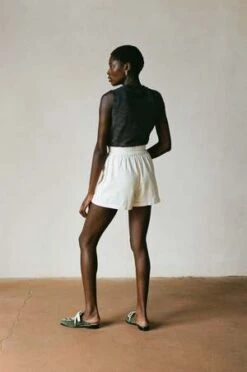 Maria StanleyJuju Organic + Earth Dyed Short - Bone 12 Maria StanleyJuju Organic + Earth Dyed Short - Bone -AGOLDE Shop Maria Stanley Juju Organic Earth Dyed Short Bone 20230531223046
