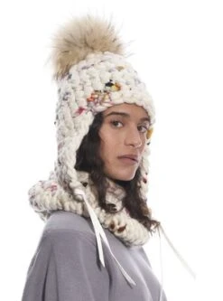 Mischa Lamperttwombly Small Snood - Off White -AGOLDE Shop Mischa Lampert twombly small snood Off white 20210802191404