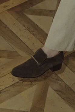 Anne ThomasMontana Softy Oliva Shoes - Black