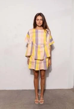 RUJUTA SHETHWIDE LEG SHORTS - LILY CHEX -AGOLDE Shop PREORDER WIDE LEG SHORTS LILY CHEX 20220527010942 3