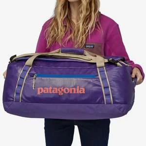 PatagoniaBlack Hole Duffel Bag 55L - Perennial Purple 4 PatagoniaBlack Hole Duffel Bag 55L - Perennial Purple - Image 2