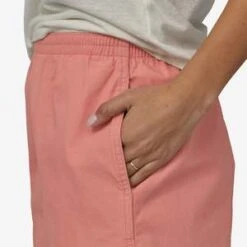 Patagonia4" Funhoggers Cotton Shorts - Trip Brown 14 Patagonia4" Funhoggers Cotton Shorts - Trip Brown -AGOLDE Shop Patagonia Women s Funhoggers Cotton Shorts 4 Trip Brown 20230224224308 1