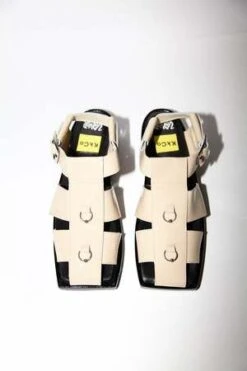 KkCoPierced Fisherman Sandal - Mushroom