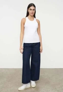 KowtowRacer Back Singlet - White -AGOLDE Shop Racer Back Singlet White 20230809204308