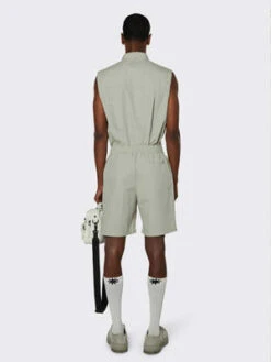 RainsWoven Shorts - Cement -AGOLDE Shop Rains Woven Shorts in Cement 20220715171939 3