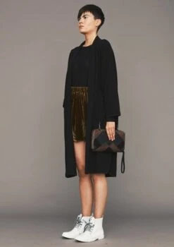 BERENIKSilk Velvet Shorts - Gold -AGOLDE Shop SHORTS SILK VELVET gold 20180924184021 1