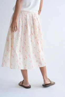A Punto BSkirt - Poppy Dots 9 A Punto BSkirt - Poppy Dots -AGOLDE Shop Skirt P1747 in Poppy Dots 20230414204145 2