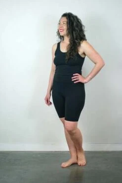 JungmavenSporty Tank - Black -AGOLDE Shop Sporty Tank Black 20220305001327 1