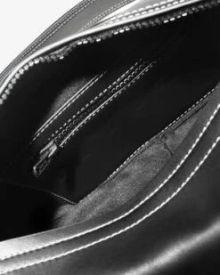 HVISKTRACK STRUCTURE OFF ROAD BAG - BLACK 7 HVISKTRACK STRUCTURE OFF ROAD BAG - BLACK -AGOLDE Shop TRACK STRUCTURE OFF ROAD 20230501214414 1