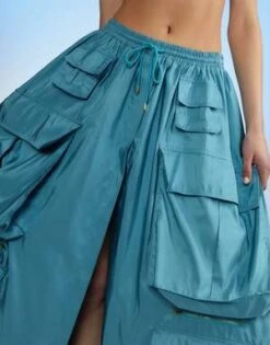 CYNTHIA ROWLEYTaffeta Cargo Skirt - Blue 15 CYNTHIA ROWLEYTaffeta Cargo Skirt - Blue -AGOLDE Shop Taffeta Cargo Skirt 20230729225545 3