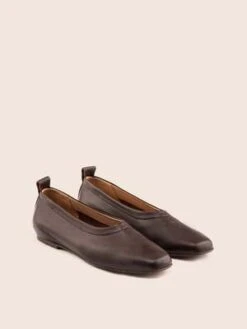 Maguire ShoesVelada Ballerina - Brown 9 Maguire ShoesVelada Ballerina - Brown -AGOLDE Shop Velada Brown Ballerina 20230721120954 1