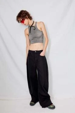 Woodrose DeliAsymmetrical Ruched Crop Top - Grey -AGOLDE Shop Woodrose Deli Asymmetrical Ruched Crop Top Grey 20230928200312