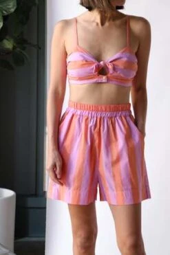XirenaCaysen Short - Pomelo Stripe 10 XirenaCaysen Short - Pomelo Stripe -AGOLDE Shop Xirena Caysen Short in Pomelo Stripe 20230528215932