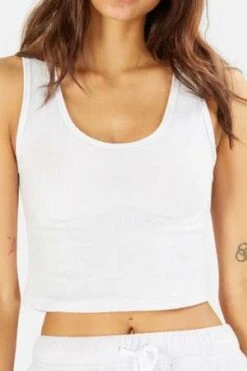 The Tile ClubZo Cropped Tank - Whiteout Lilac -AGOLDE Shop Zo Cropped Tank Whiteout Lilac 20220811181046 2